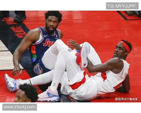 马克西恩比德合砍61分！76人团队防守压制猛龙，西亚卡姆低迷